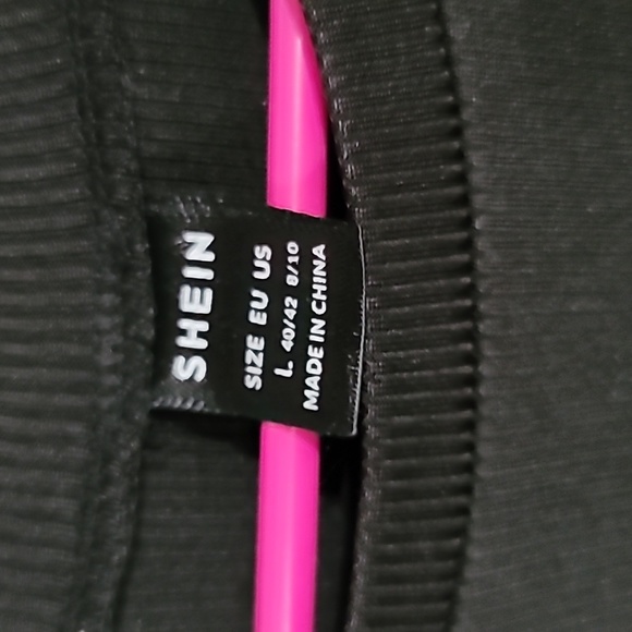 Large (runs small) Dress - Picture 3 of 6